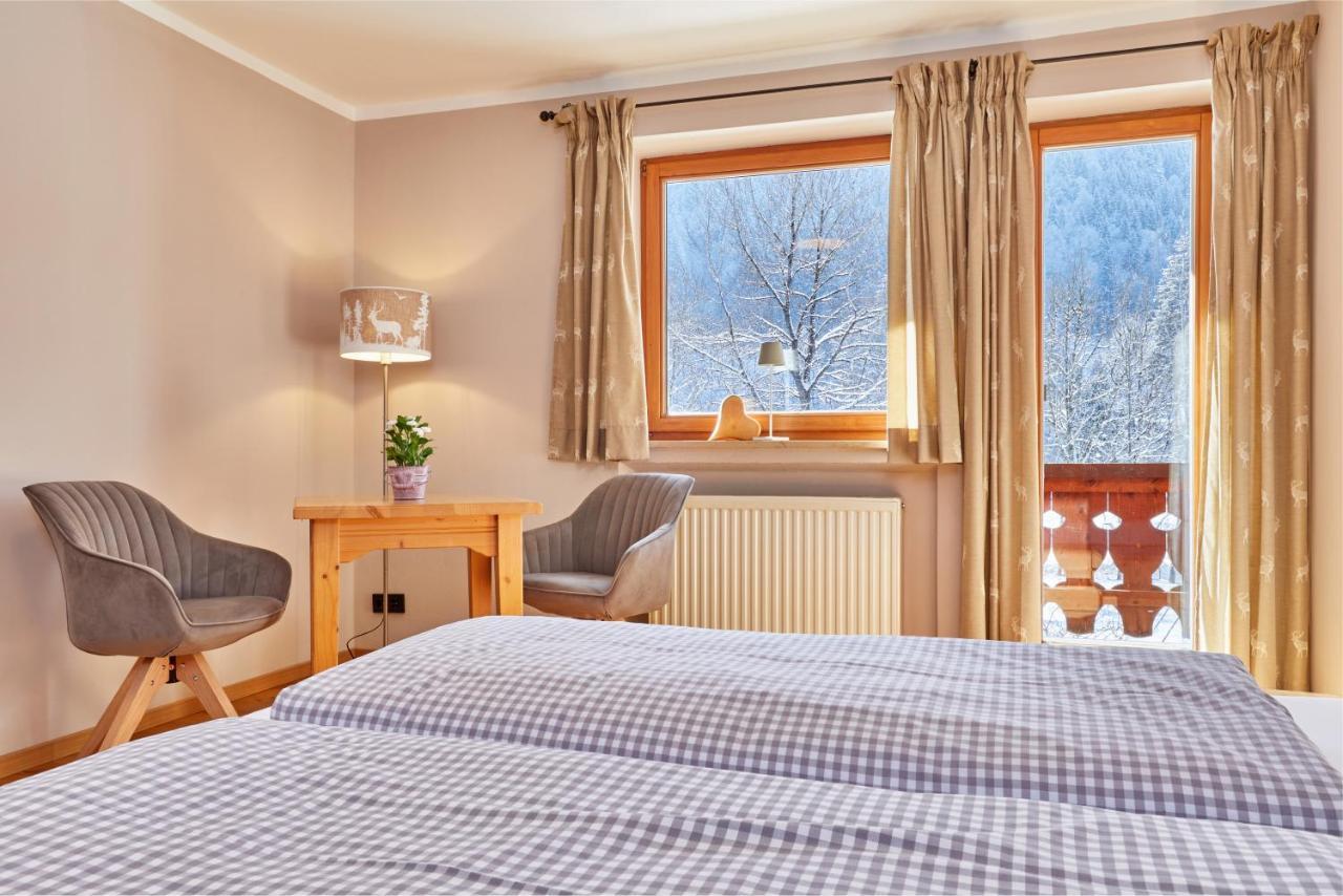 Gaestehaus Brandnerhof Гармиш-Партенкирхен Екстериор снимка